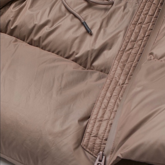 Down Jacket - Picture 2 of 4